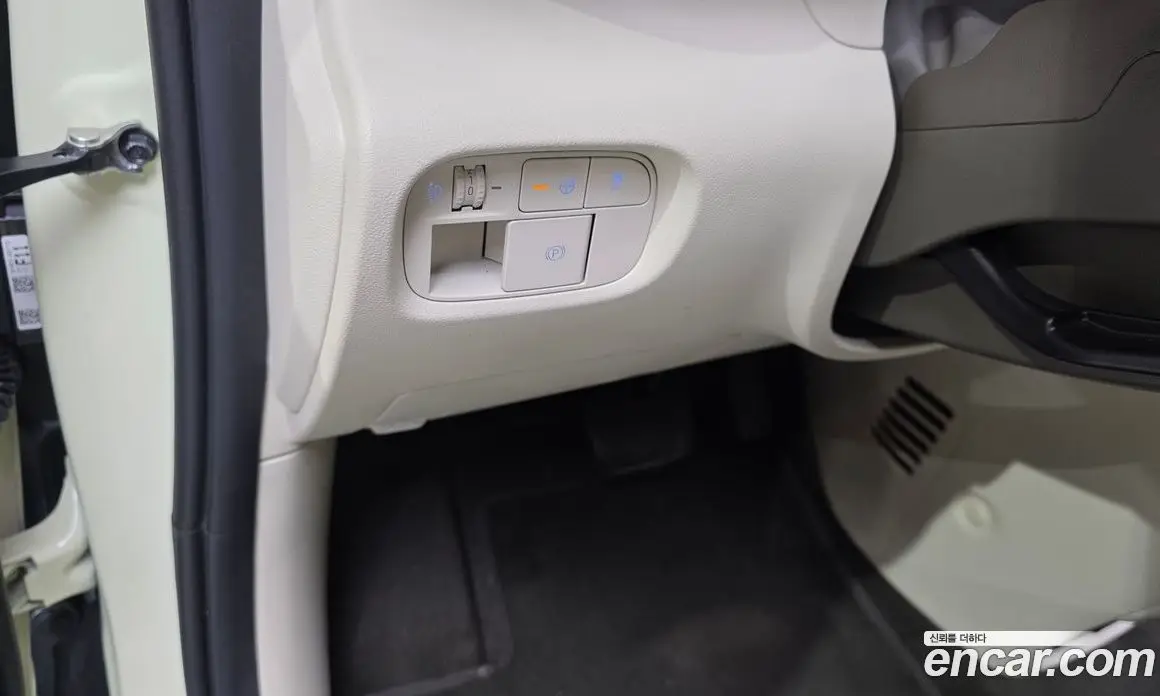 Hyundai Casper 2024 0.2 автомат (гидро), фото 35
