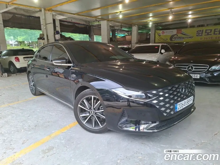 Hyundai Grandeur 2022 2.5 автомат (гидро), фото 13