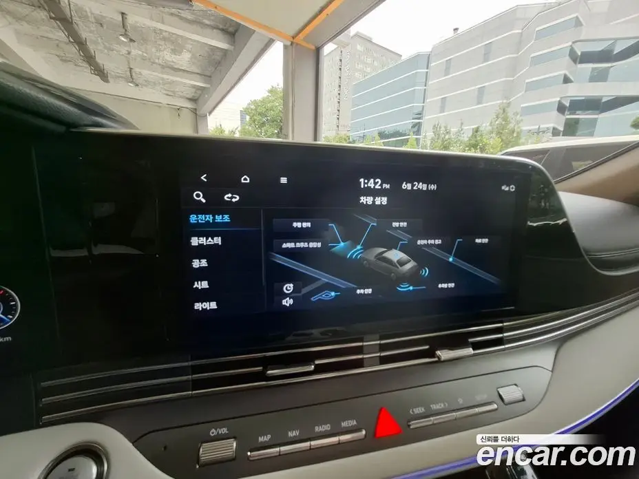 Hyundai Grandeur 2022 2.5 автомат (гидро), фото 14