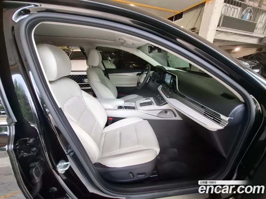 Hyundai Grandeur 2022 2.5 автомат (гидро), фото 19