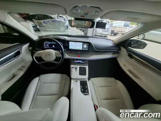 Hyundai Grandeur 2022 2.5 автомат (гидро), миниатюра 7
