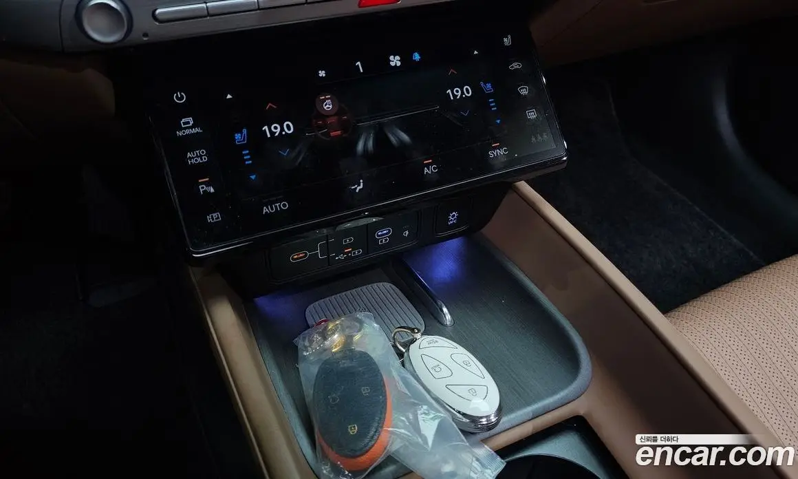 Hyundai Grandeur 2023 2.5 автомат (гидро), фото 32