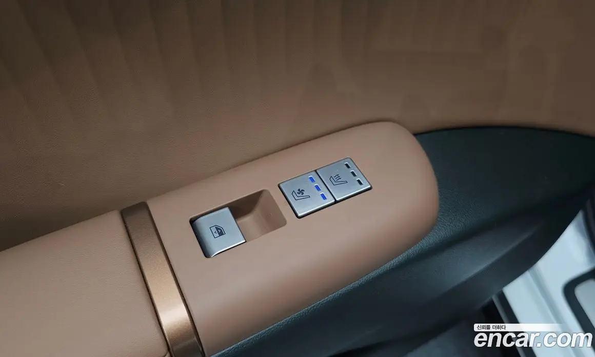 Hyundai Grandeur 2023 2.5 автомат (гидро), фото 36