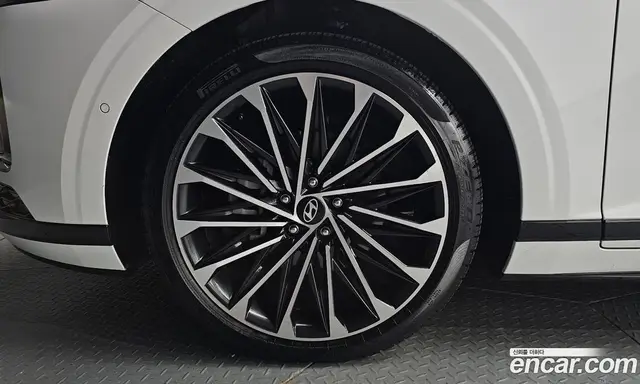 Hyundai Grandeur 2023 2.5 автомат (гидро), миниатюра 5