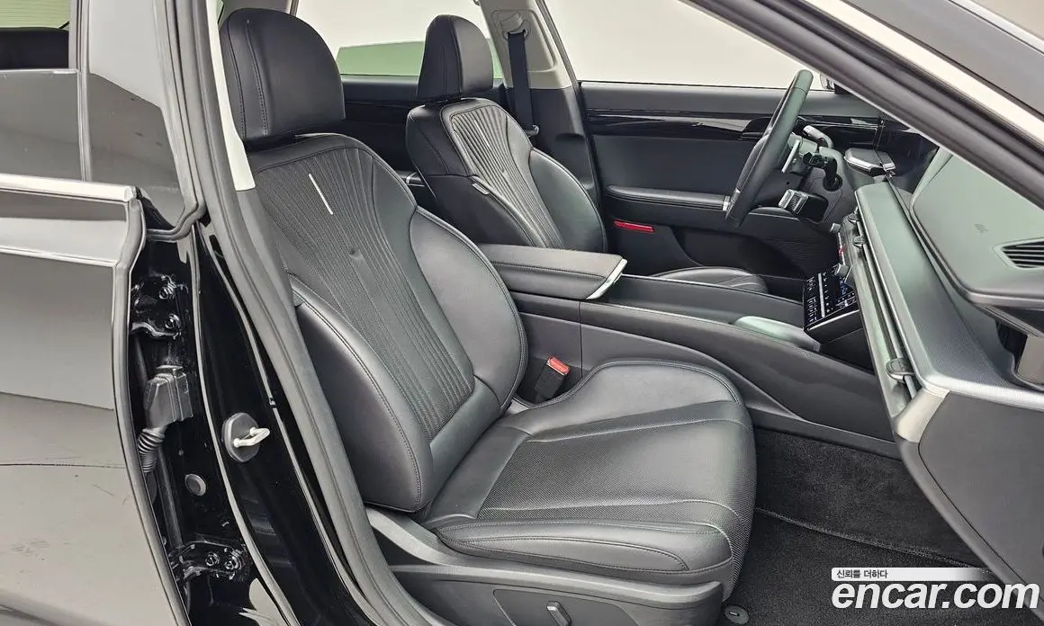 Hyundai Grandeur 2024 2.5 автомат (гидро), фото 11