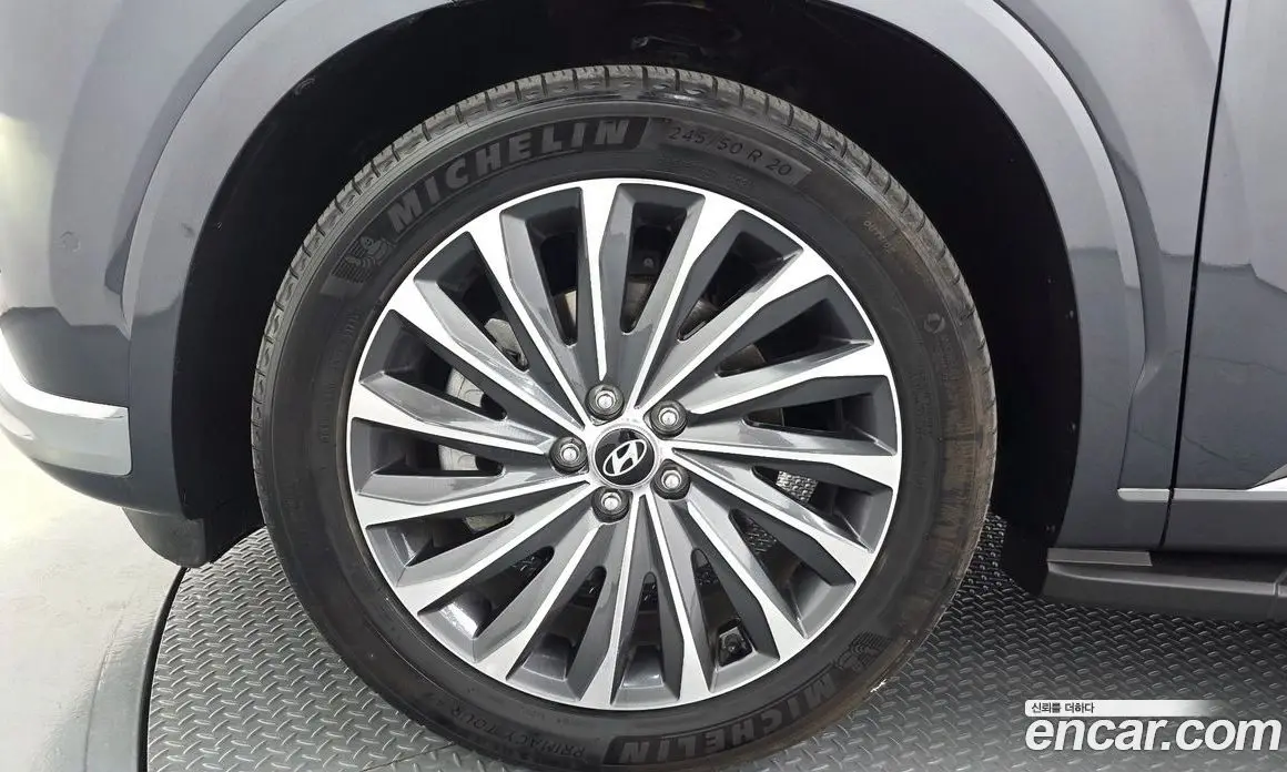 Hyundai Palisade 2023 3.8 автомат (гидро), фото 5