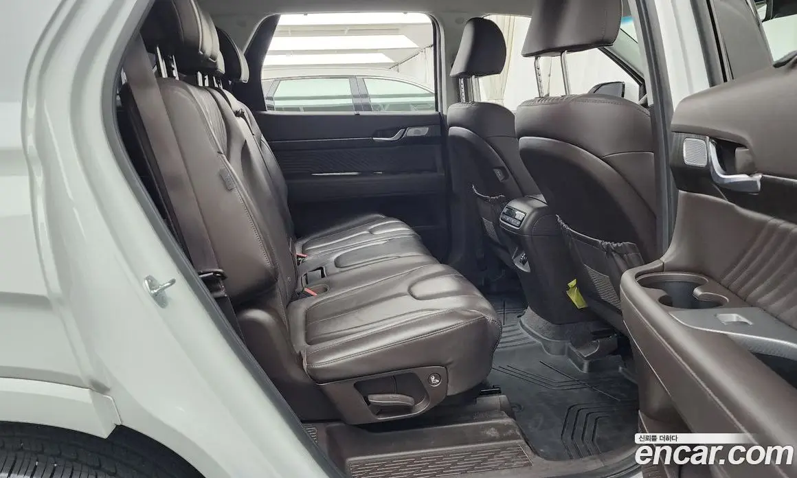 Hyundai Palisade 2024 2.2 автомат (гидро), фото 17