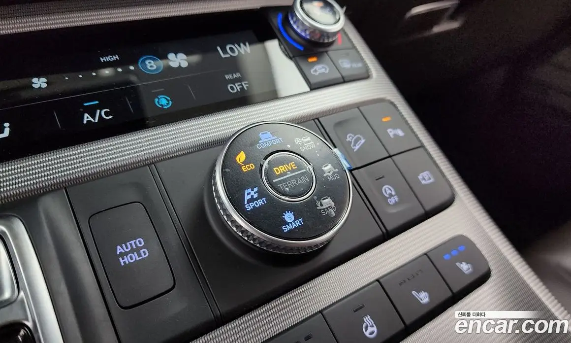 Hyundai Palisade 2024 2.2 автомат (гидро), фото 32