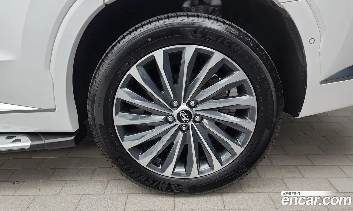 Hyundai Palisade 2024 2.2 автомат (гидро), фото 6