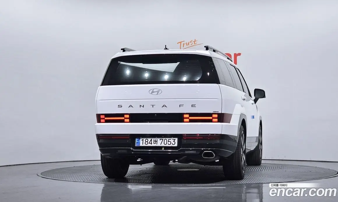Hyundai Santa Fe 2023 2.5 автомат (гидро), фото 4