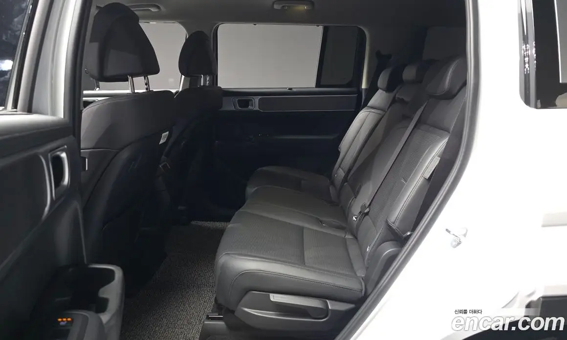 Hyundai Santa Fe 2023 2.5 автомат (гидро), фото 12