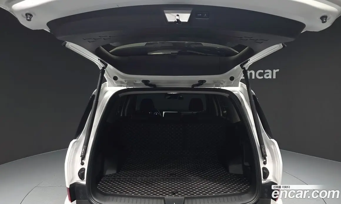Hyundai Santa Fe 2023 2.5 автомат (гидро), фото 20