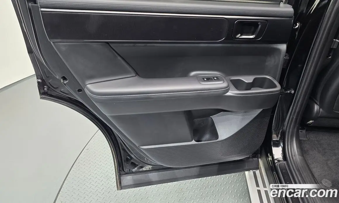 Hyundai Santa Fe 2024 1.6 автомат (гидро), фото 15