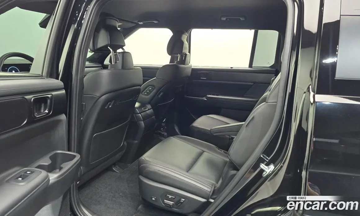 Hyundai Santa Fe 2024 1.6 автомат (гидро), фото 18