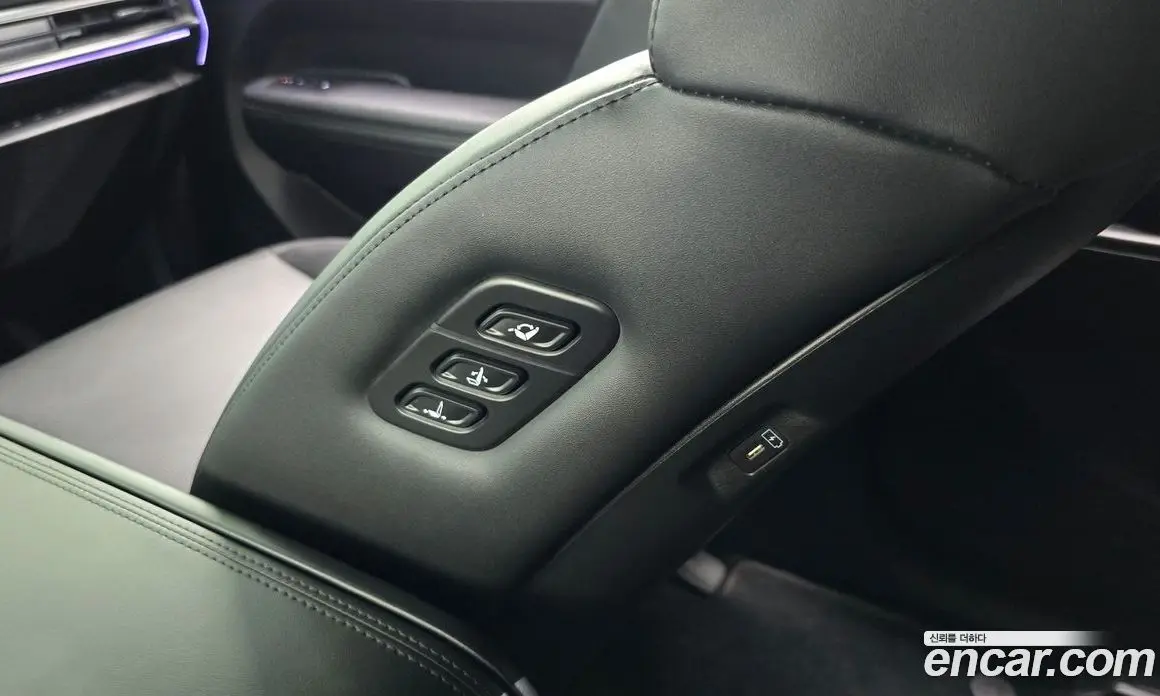 Hyundai Santa Fe 2024 1.6 автомат (гидро), фото 29