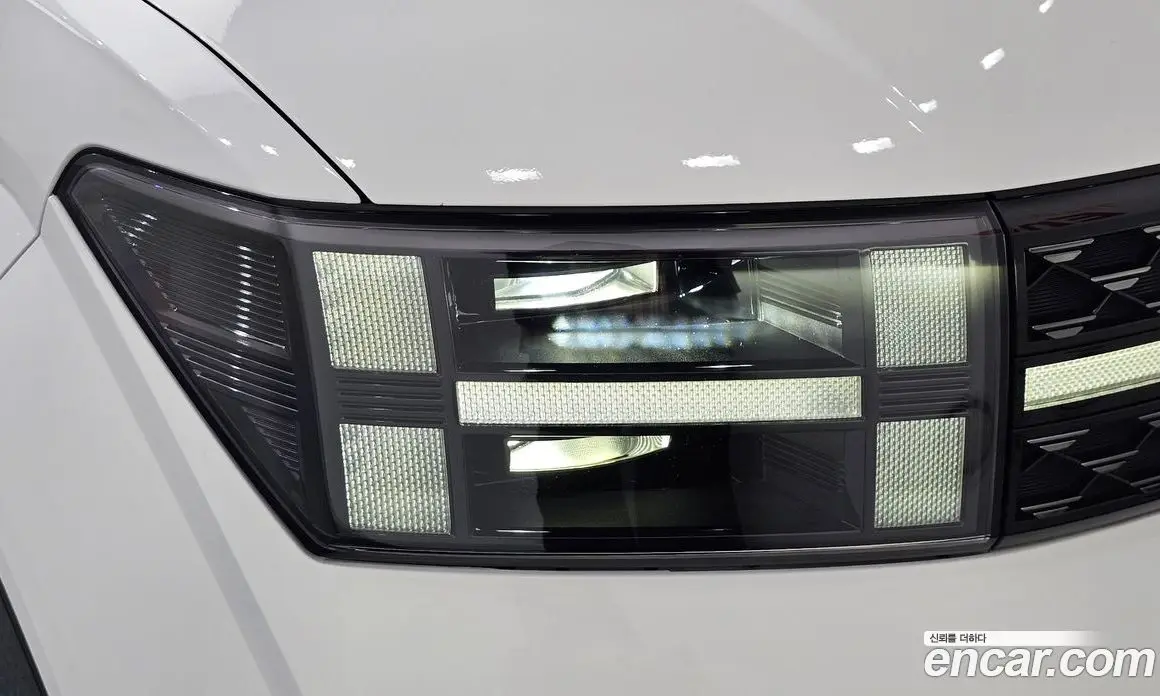Hyundai Santa Fe 2024 2.5 автомат (гидро), фото 8