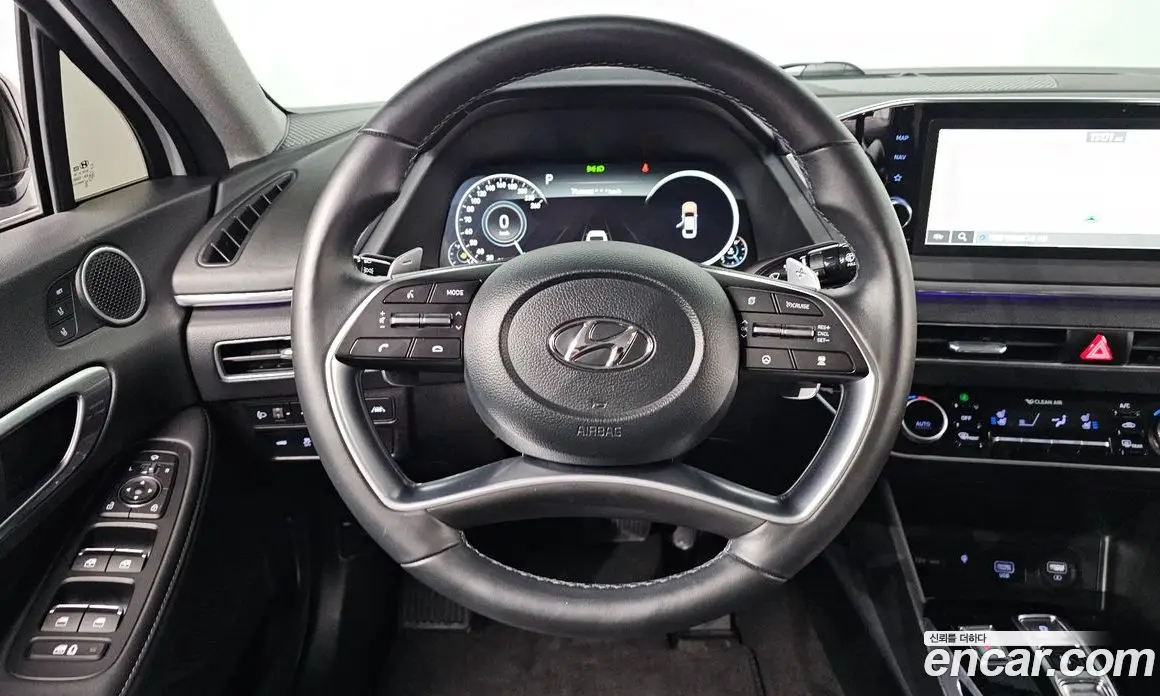 Hyundai Sonata 2021 1.6 автомат (гидро), фото 19