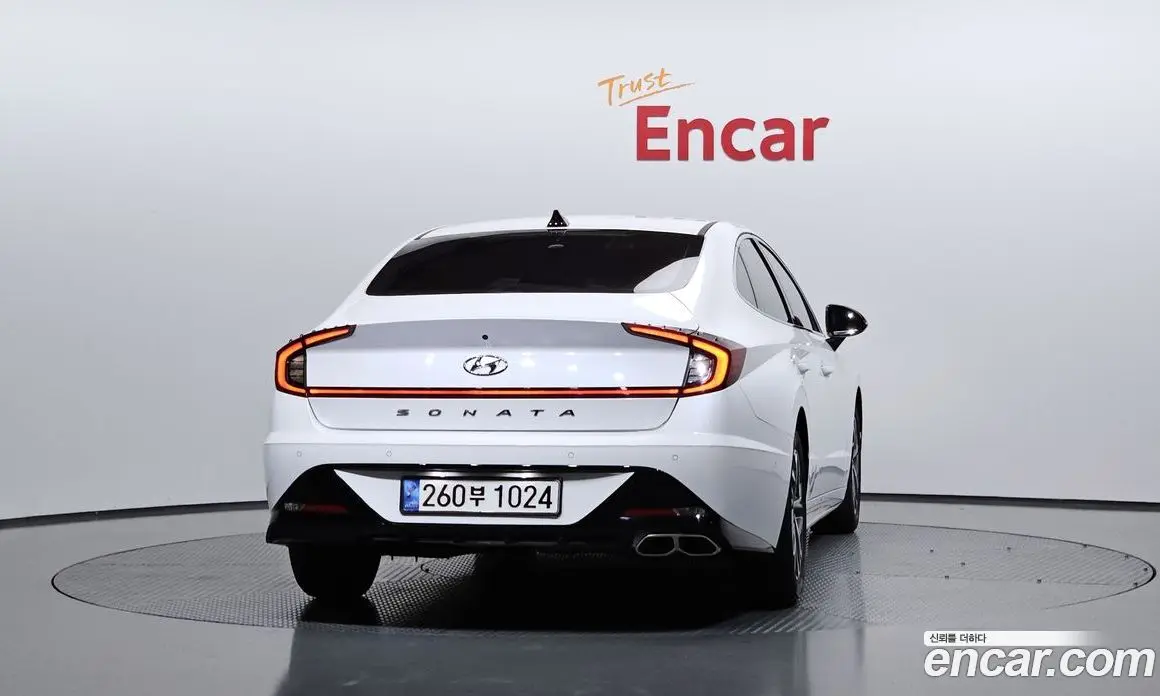 Hyundai Sonata 2021 1.6 автомат (гидро), фото 4