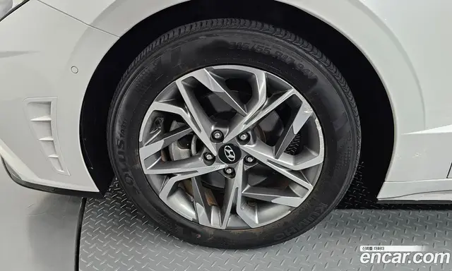 Hyundai Sonata 2021 1.6 автомат (гидро), миниатюра 5