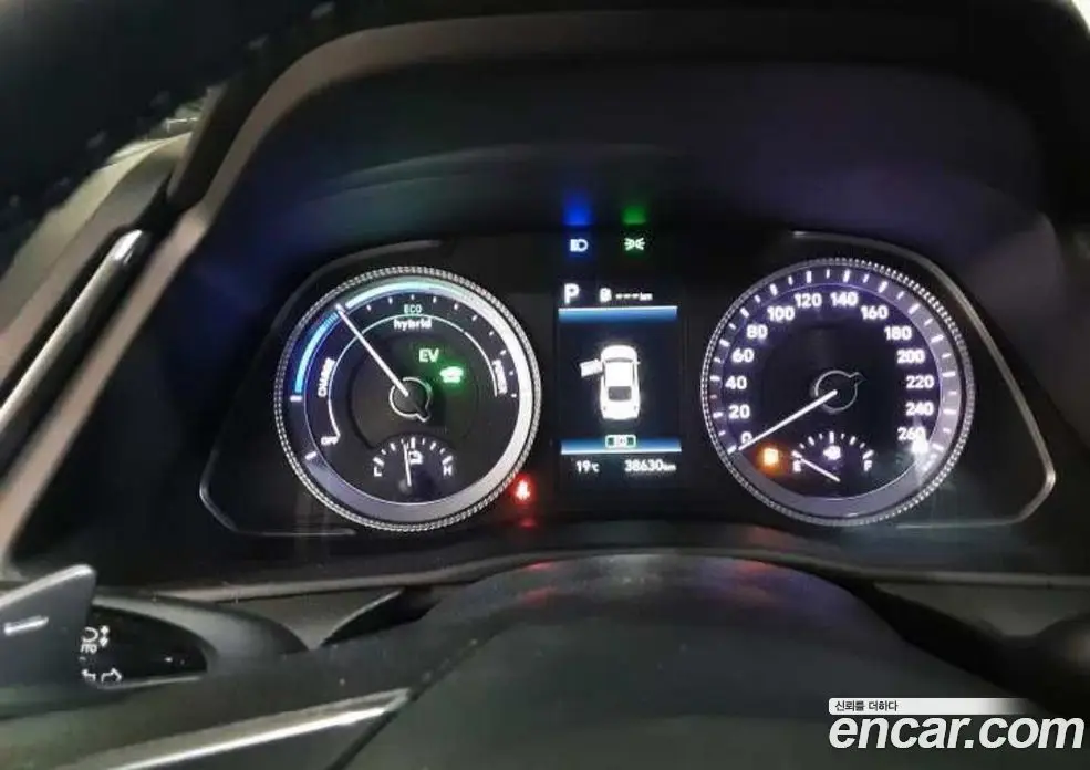 Hyundai Sonata 2023 2.0 автомат (гидро), фото 7