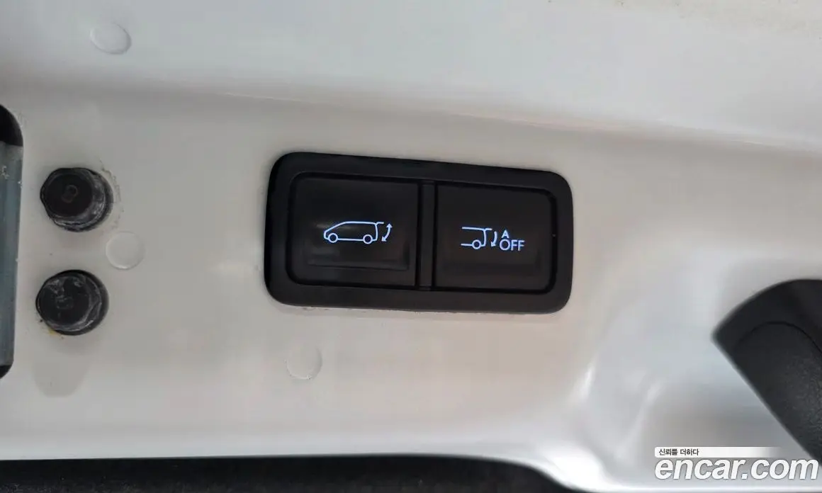 Hyundai Staria 2023 3.5 автомат (гидро), фото 32