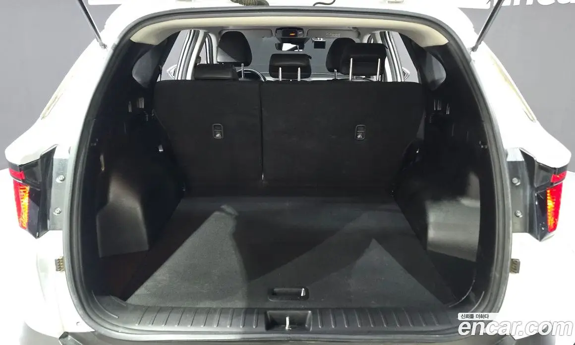 Hyundai Tucson 2023 2.0 автомат (гидро), фото 20