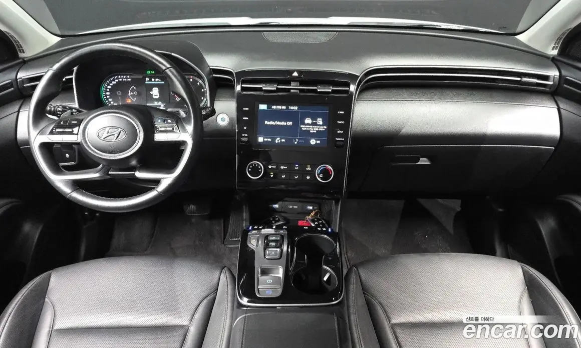 Hyundai Tucson 2023 2.0 автомат (гидро), фото 7