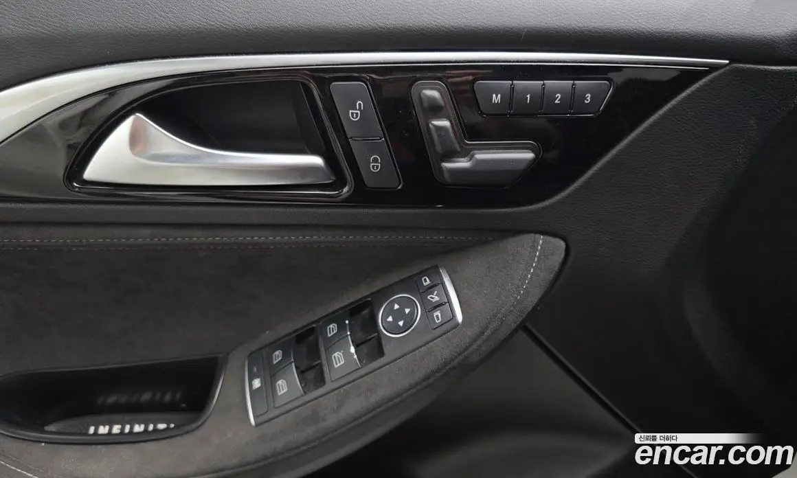 Infiniti Q30 2017 2.0 автомат (гидро), фото 22 Infiniti Q30 2017 2.0 автомат (гидро), фото 22
