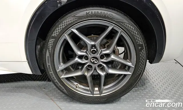 Infiniti Q30 2017 2.0 автомат (гидро), миниатюра 7 Infiniti Q30 2017 2.0 автомат (гидро), миниатюра 7
