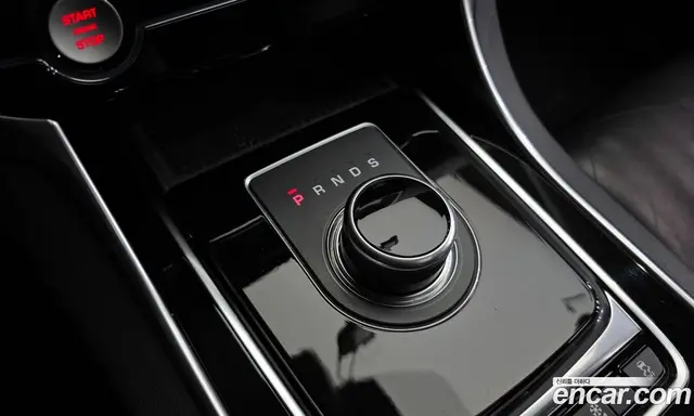 Jaguar XE 2018 2.0 автомат (гидро), миниатюра 12