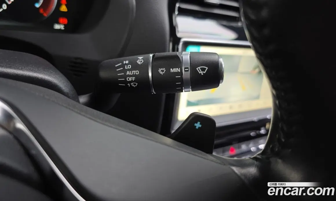 Jaguar XE 2018 2.0 автомат (гидро), фото 23 Jaguar XE 2018 2.0 автомат (гидро), фото 23