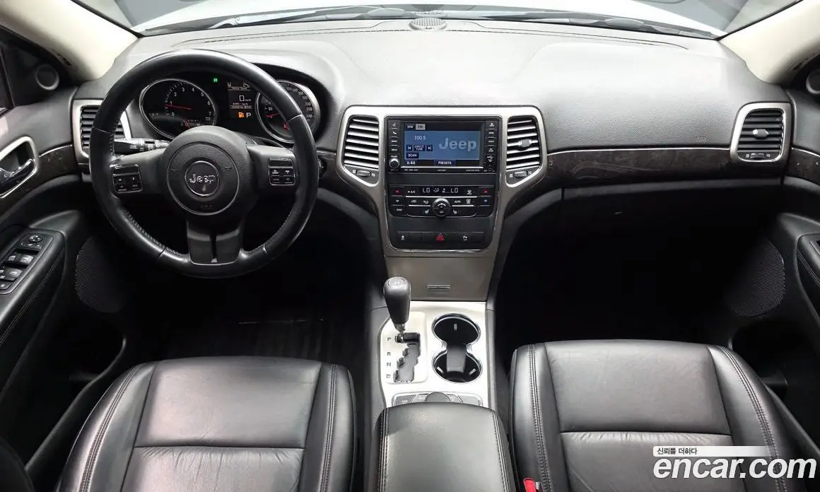 Jeep Cherokee 2011 3.6 автомат (гидро), фото 7