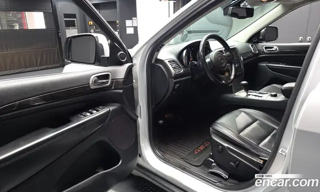 Jeep Cherokee 2011 3.6 автомат (гидро), миниатюра 10