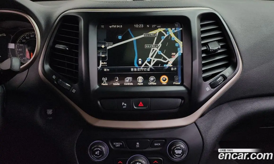 Jeep Cherokee 2016 2.4 автомат (гидро), фото 13