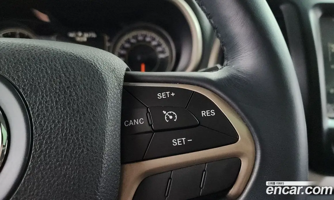 Jeep Cherokee 2016 2.4 автомат (гидро), фото 17