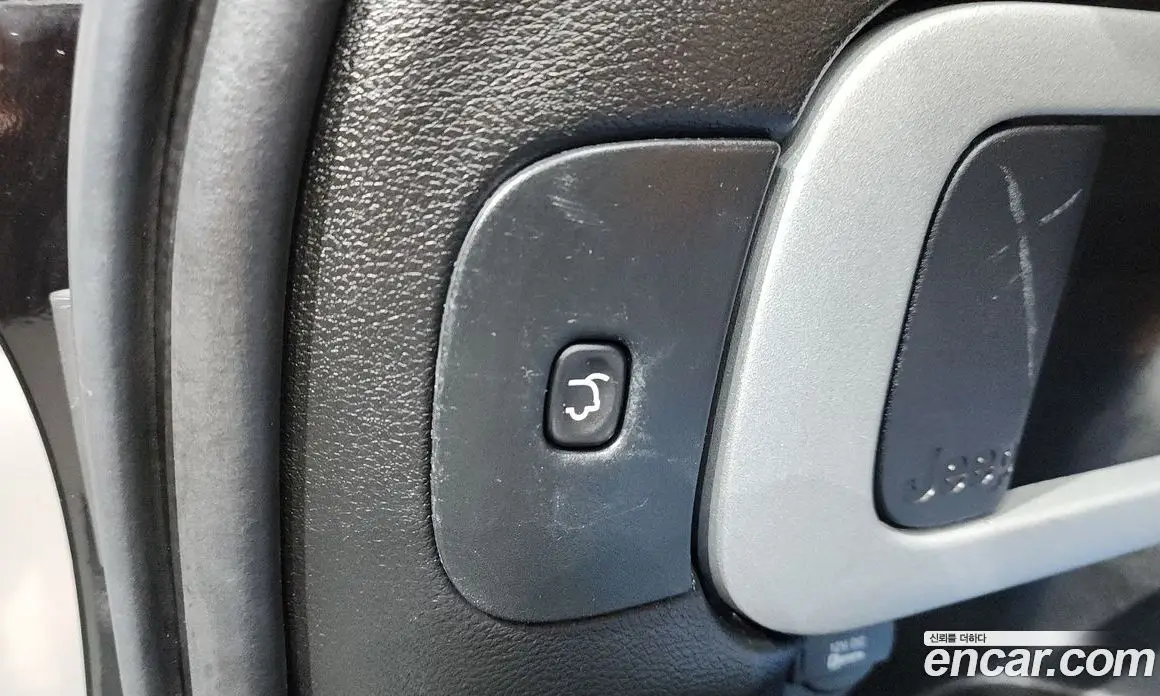 Jeep Cherokee 2016 2.4 автомат (гидро), фото 18