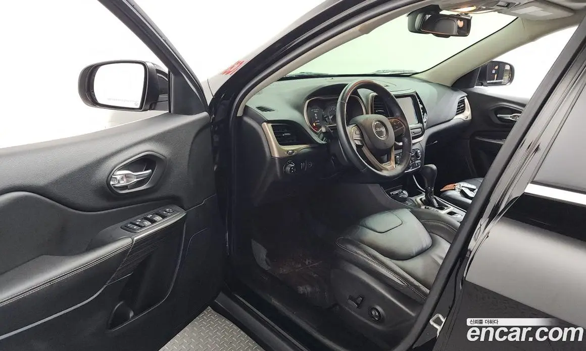 Jeep Cherokee 2016 2.4 автомат (гидро), фото 10