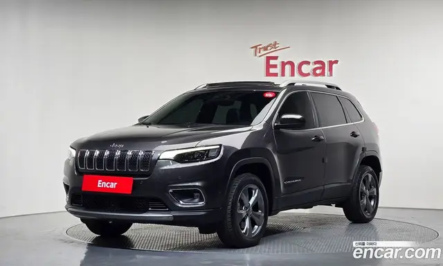 Jeep Cherokee, 2020, 67 400 км
