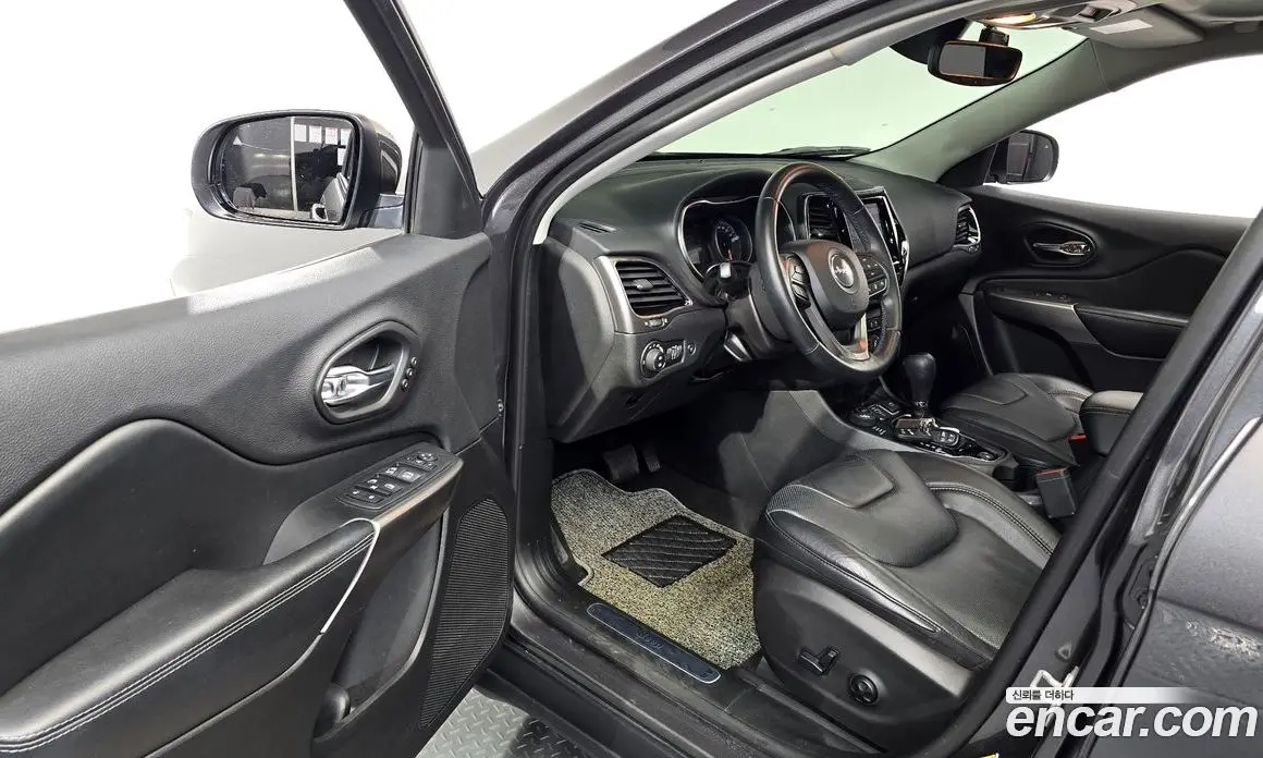 Jeep Cherokee 2020 2.4 автомат (гидро), фото 13