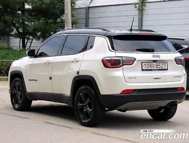 Jeep Compass 2019 2.4 автомат (гидро), миниатюра 3