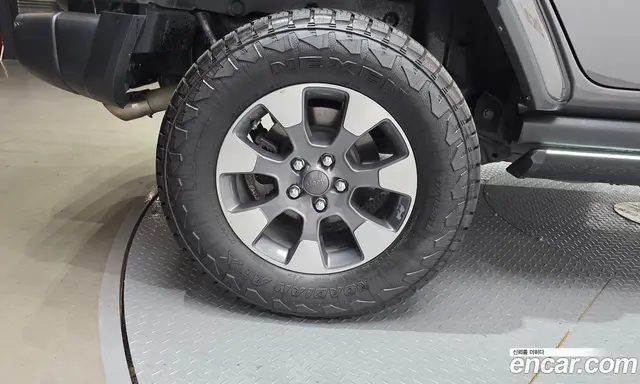 Jeep Wrangler 2021 2.0 автомат (гидро), миниатюра 5