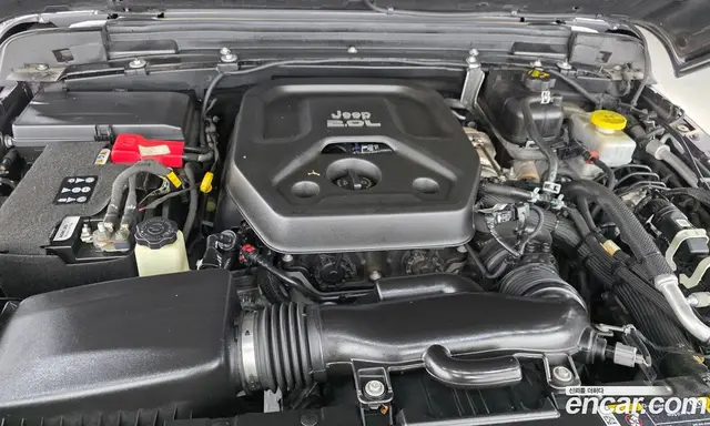 Jeep Wrangler 2021 2.0 автомат (гидро), миниатюра 6