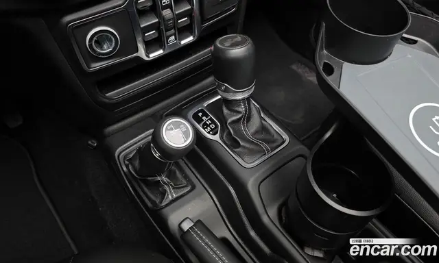 Jeep Wrangler 2021 2.0 автомат (гидро), миниатюра 9
