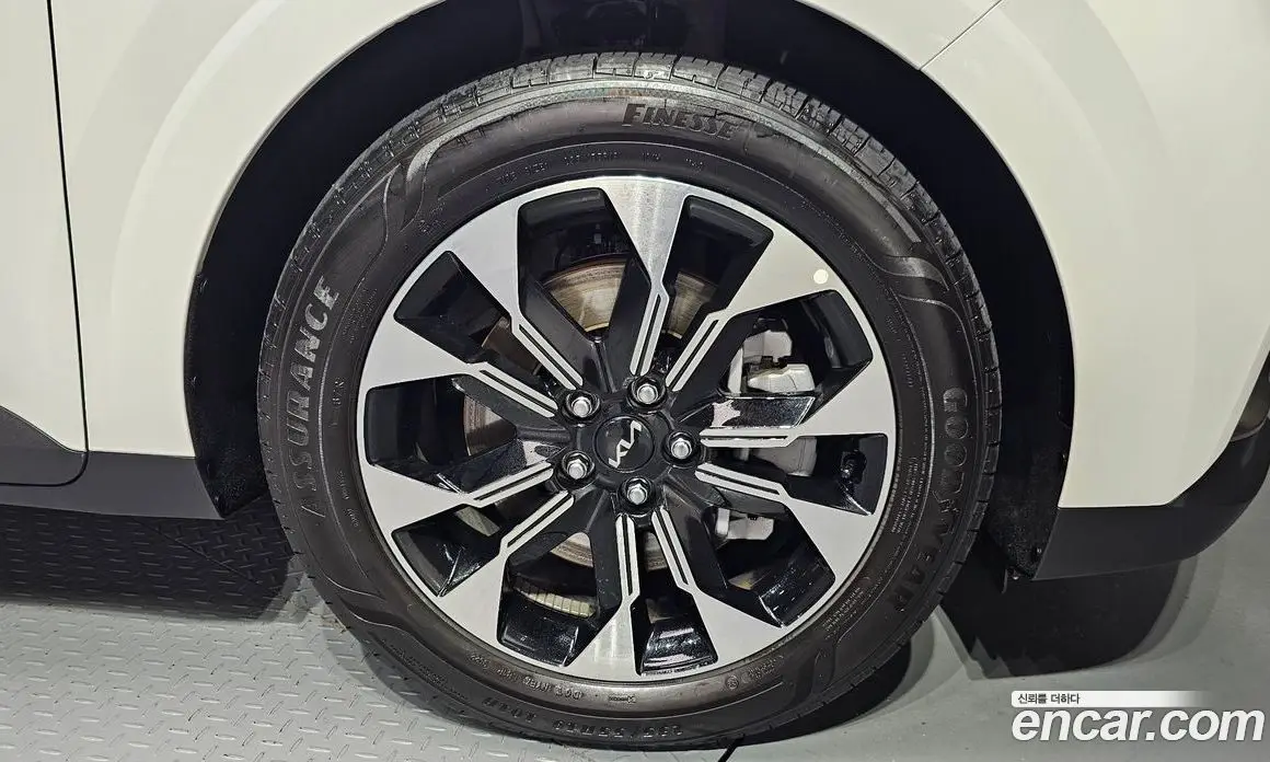 Kia Carnival 2022 2.2 автомат (гидро), фото 7