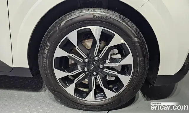 Kia Carnival 2022 2.2 автомат (гидро), миниатюра 7