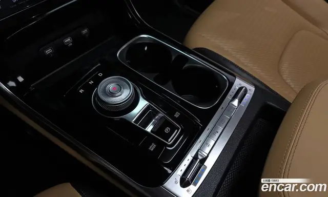 Kia Carnival 2023 2.2 автомат (гидро), миниатюра 12