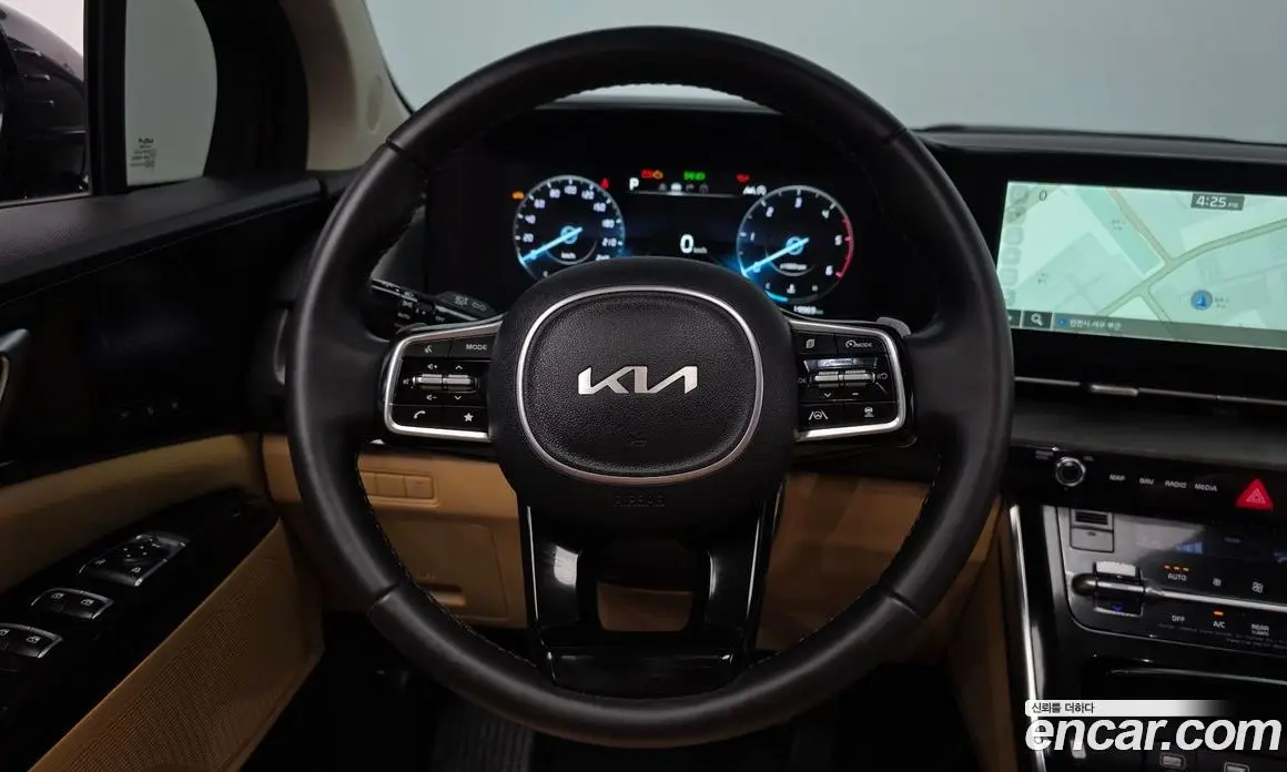 Kia Carnival 2023 2.2 автомат (гидро), фото 19