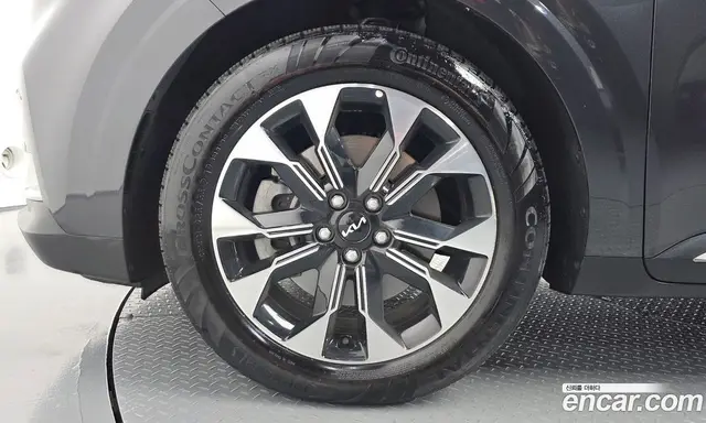 Kia Carnival 2023 2.2 автомат (гидро), миниатюра 5