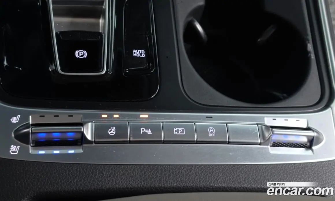 Kia Carnival 2025 2.2 автомат (гидро), фото 25