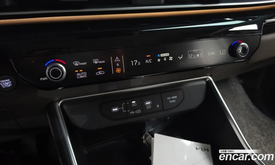 Kia Carnival 2025 2.2 автомат (гидро), фото 32